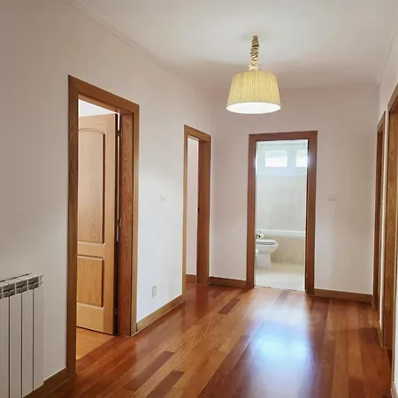 Andorinhas Apartman Monção